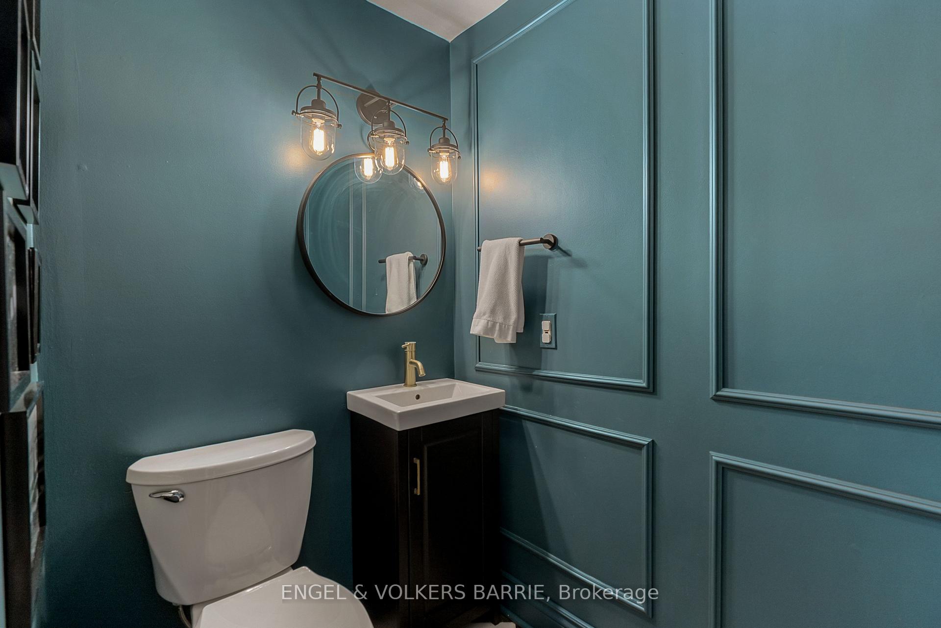 Photo 2 of 190 Shanty Bay Road, Barrie, North Shore — HOMEH