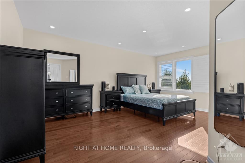 Photo 9 of 145 Baroness Drive, Ottawa, Barrhaven East — HOMEH