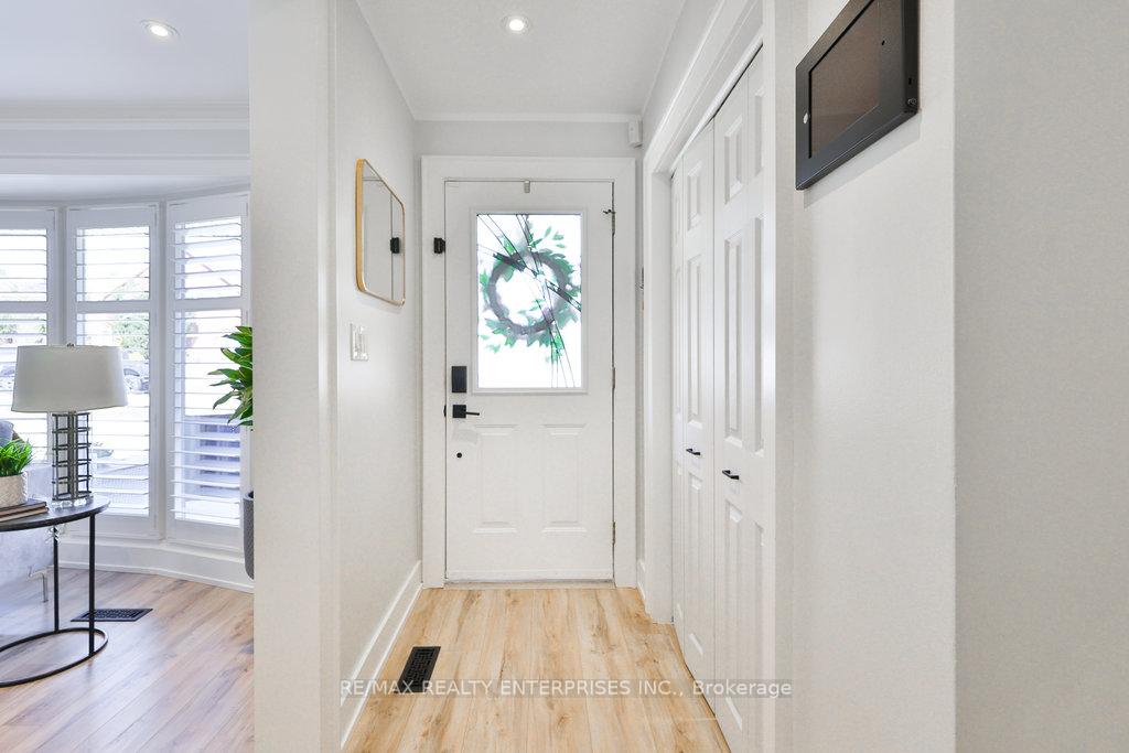 Photo 5 of 1214 Nottingham Avenue, Burlington, Mountainside — HOMEH