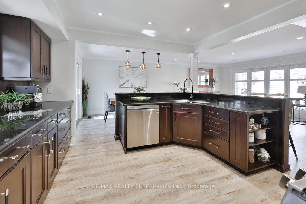 Photo 16 of 1214 Nottingham Avenue, Burlington, Mountainside — HOMEH