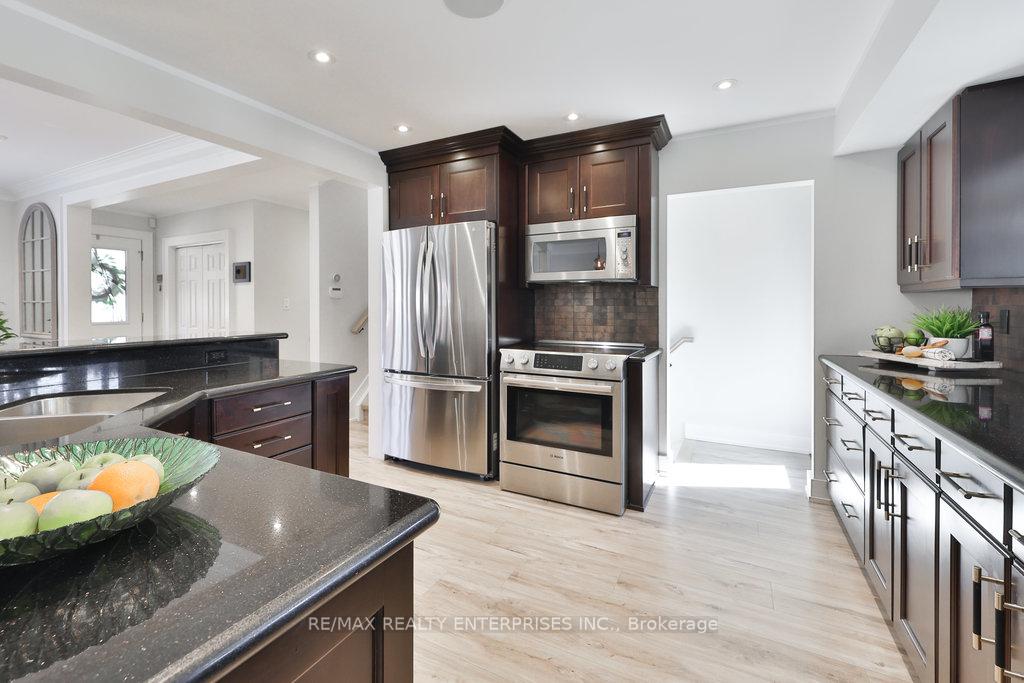 Photo 18 of 1214 Nottingham Avenue, Burlington, Mountainside — HOMEH