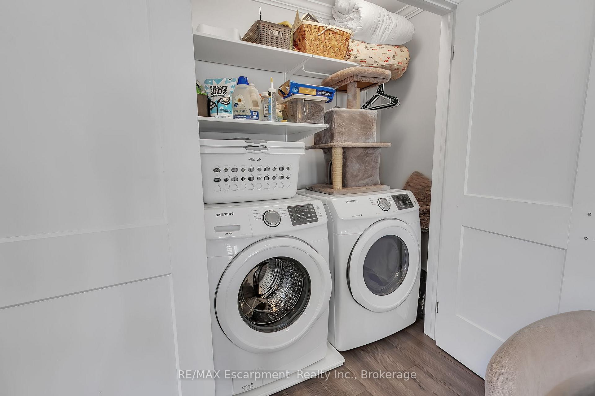 Photo 25 of 2379 Malcolm Crescent, Burlington, Brant Hills — HOMEH