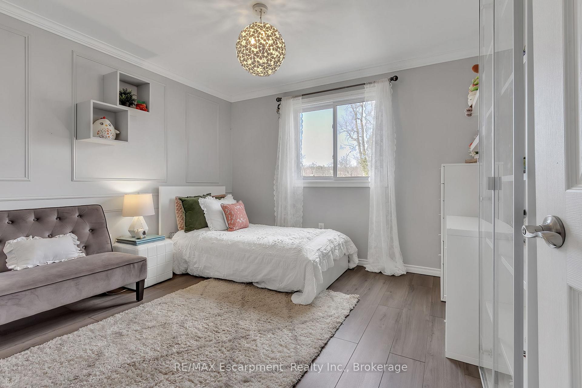 Photo 28 of 2379 Malcolm Crescent, Burlington, Brant Hills — HOMEH