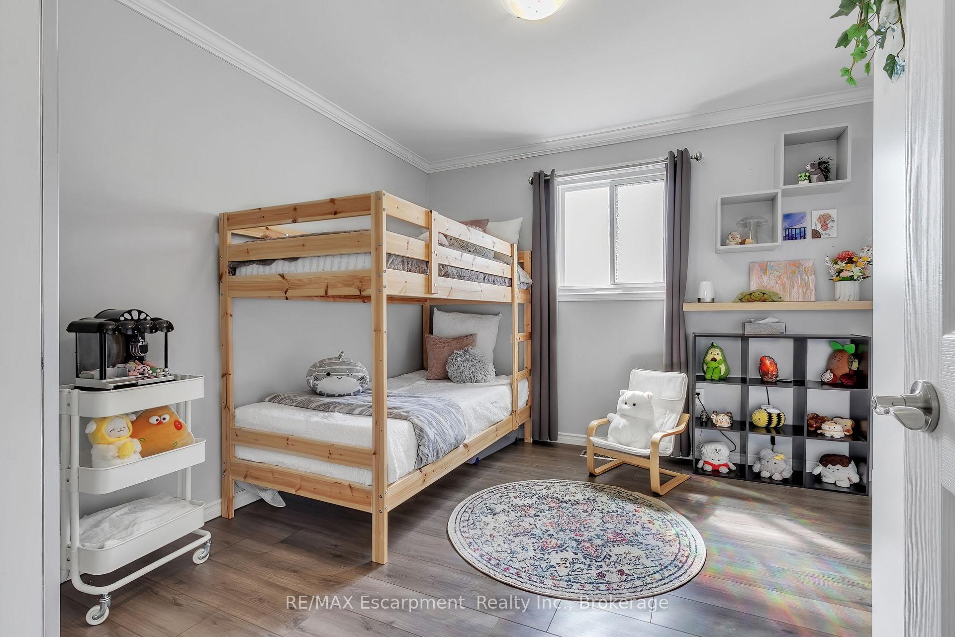 Photo 31 of 2379 Malcolm Crescent, Burlington, Brant Hills — HOMEH