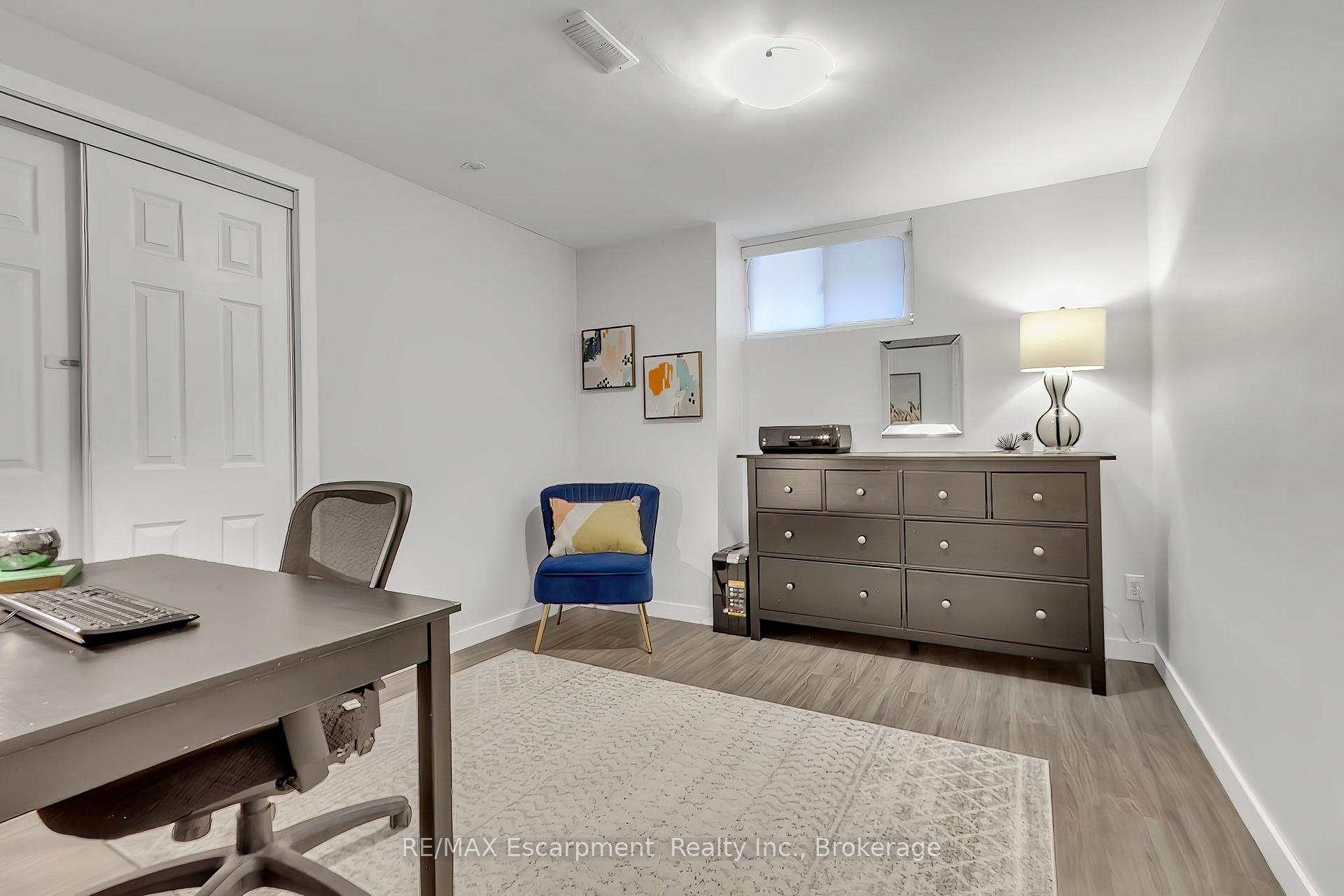 Photo 40 of 2379 Malcolm Crescent, Burlington, Brant Hills — HOMEH