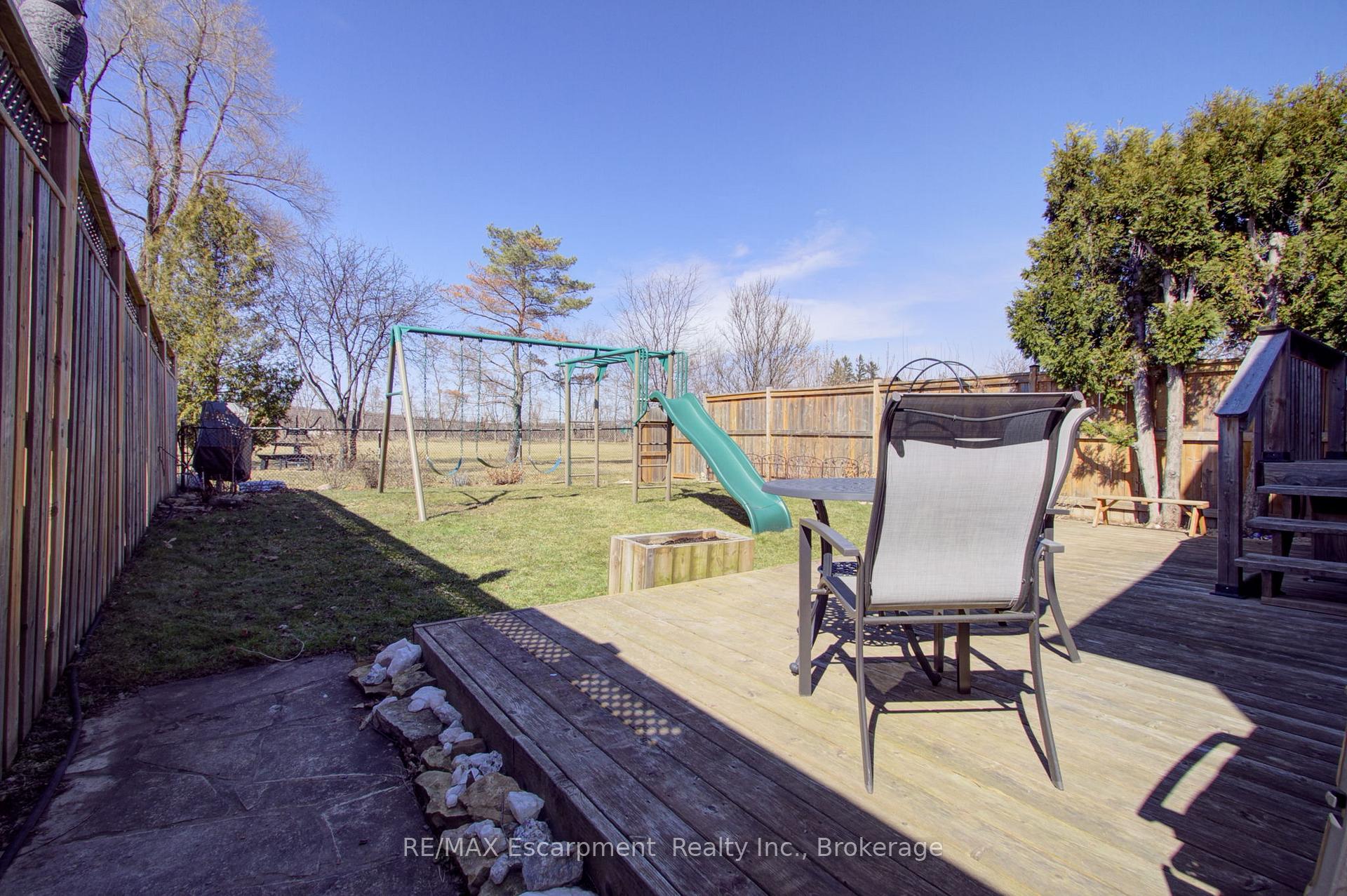 Photo 44 of 2379 Malcolm Crescent, Burlington, Brant Hills — HOMEH
