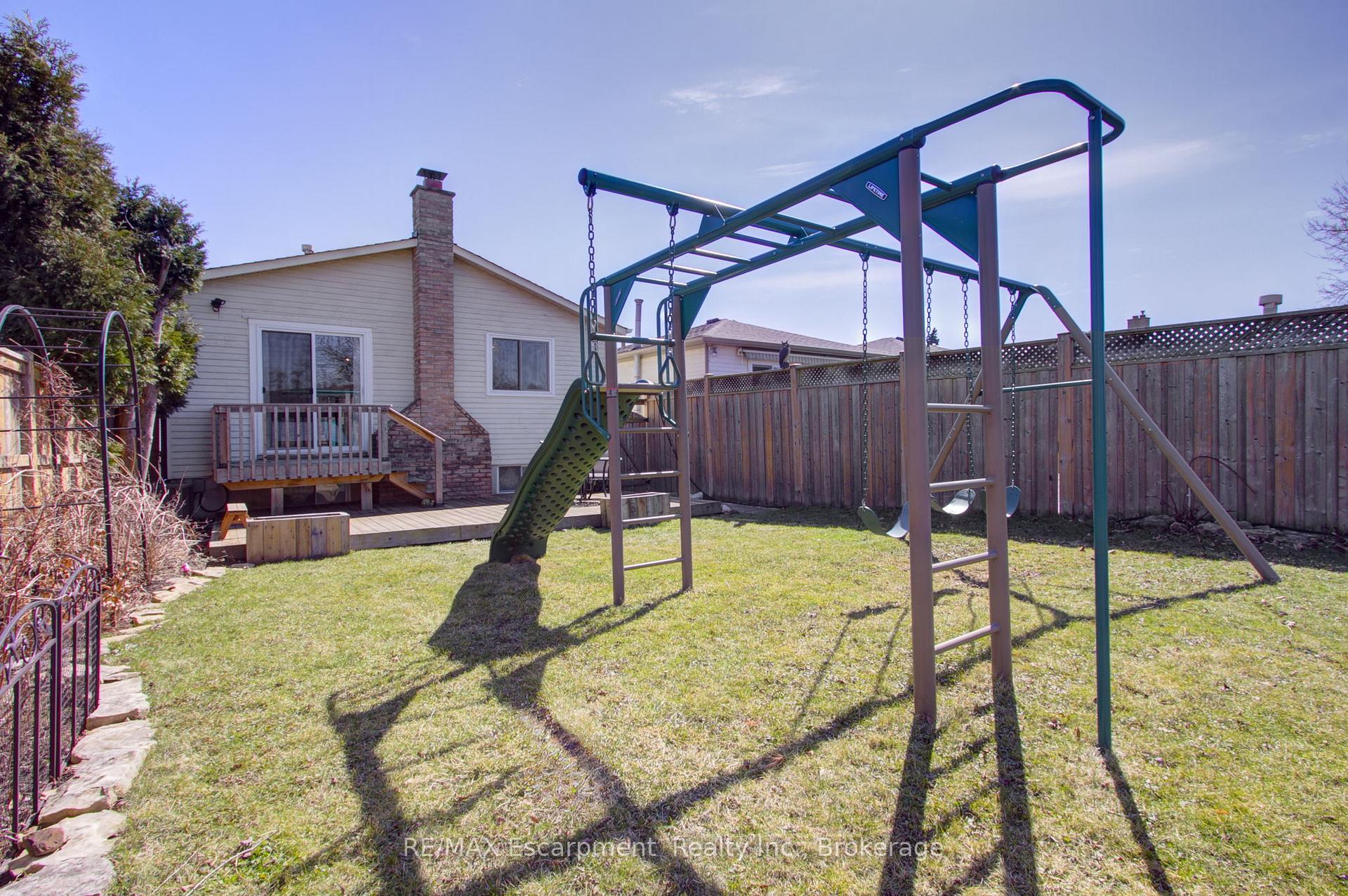 Photo 45 of 2379 Malcolm Crescent, Burlington, Brant Hills — HOMEH
