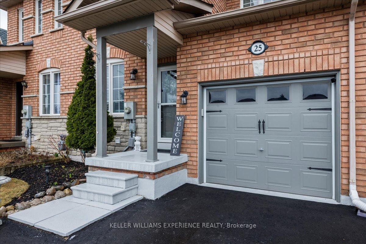 Photo 3 of 25 Gross Drive, Barrie, Edgehill Drive — HOMEH