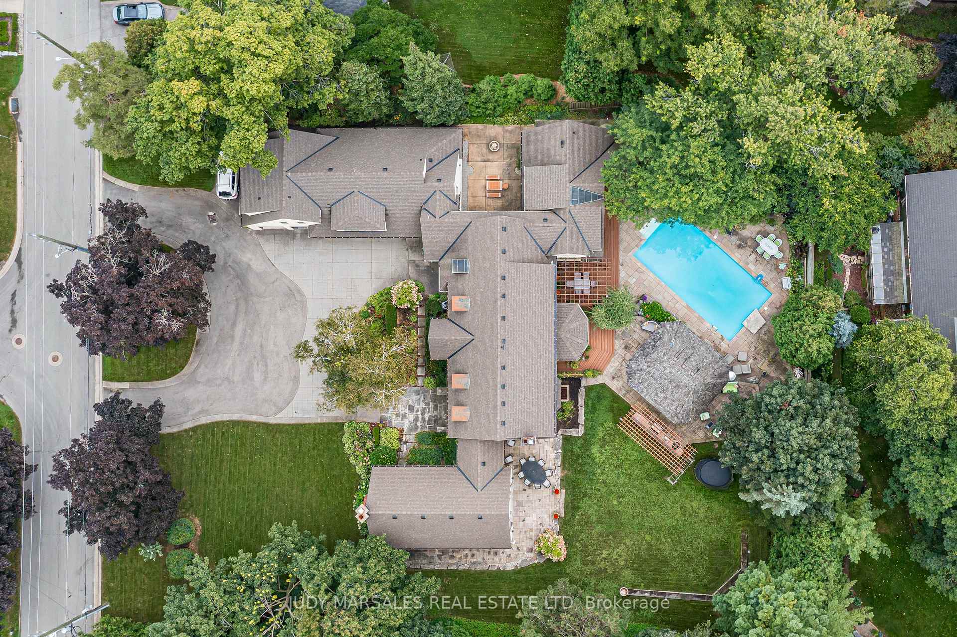 Photo 50 of 36 Cayley Street, Hamilton, Dundas — HOMEH