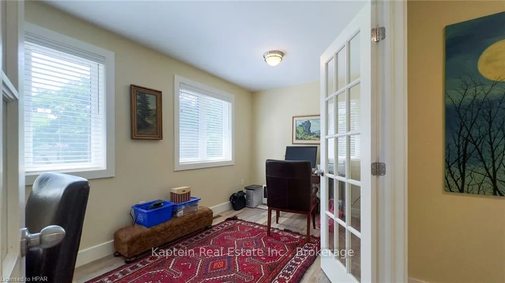 Photo 23 of 8 Bayfield Terrace, Bluewater, Bayfield — HOMEH