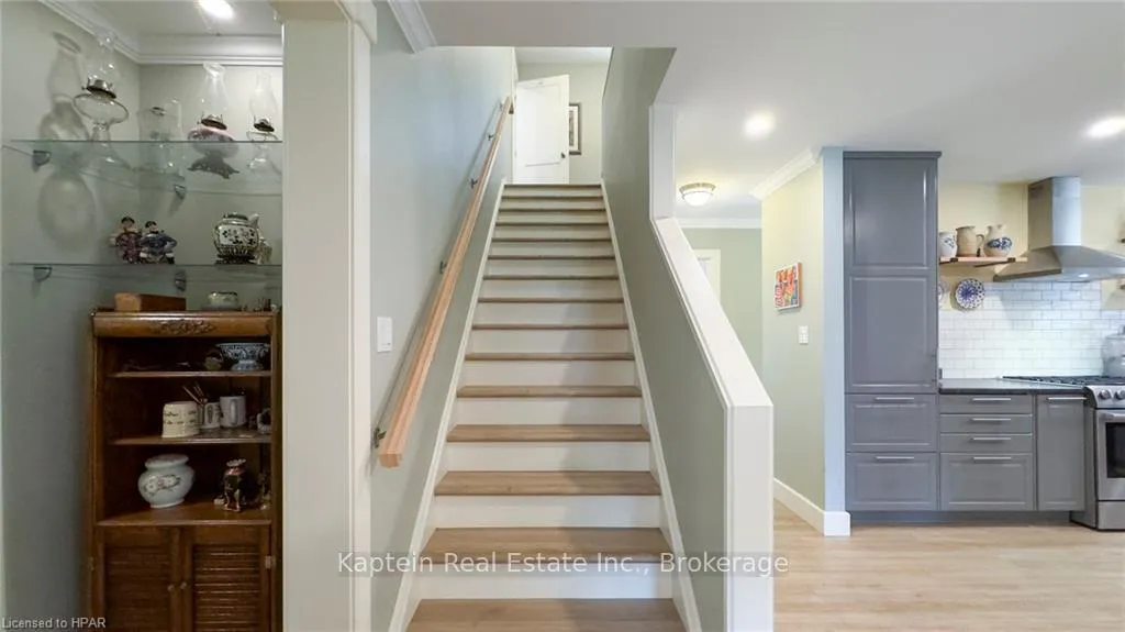 Photo 24 of 8 Bayfield Terrace, Bluewater, Bayfield — HOMEH