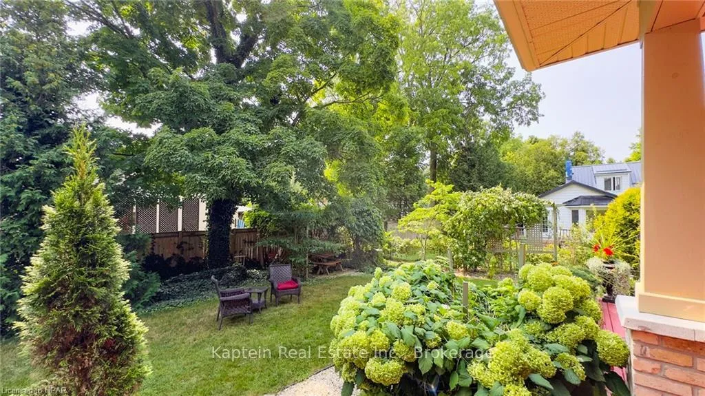 Photo 42 of 8 Bayfield Terrace, Bluewater, Bayfield — HOMEH