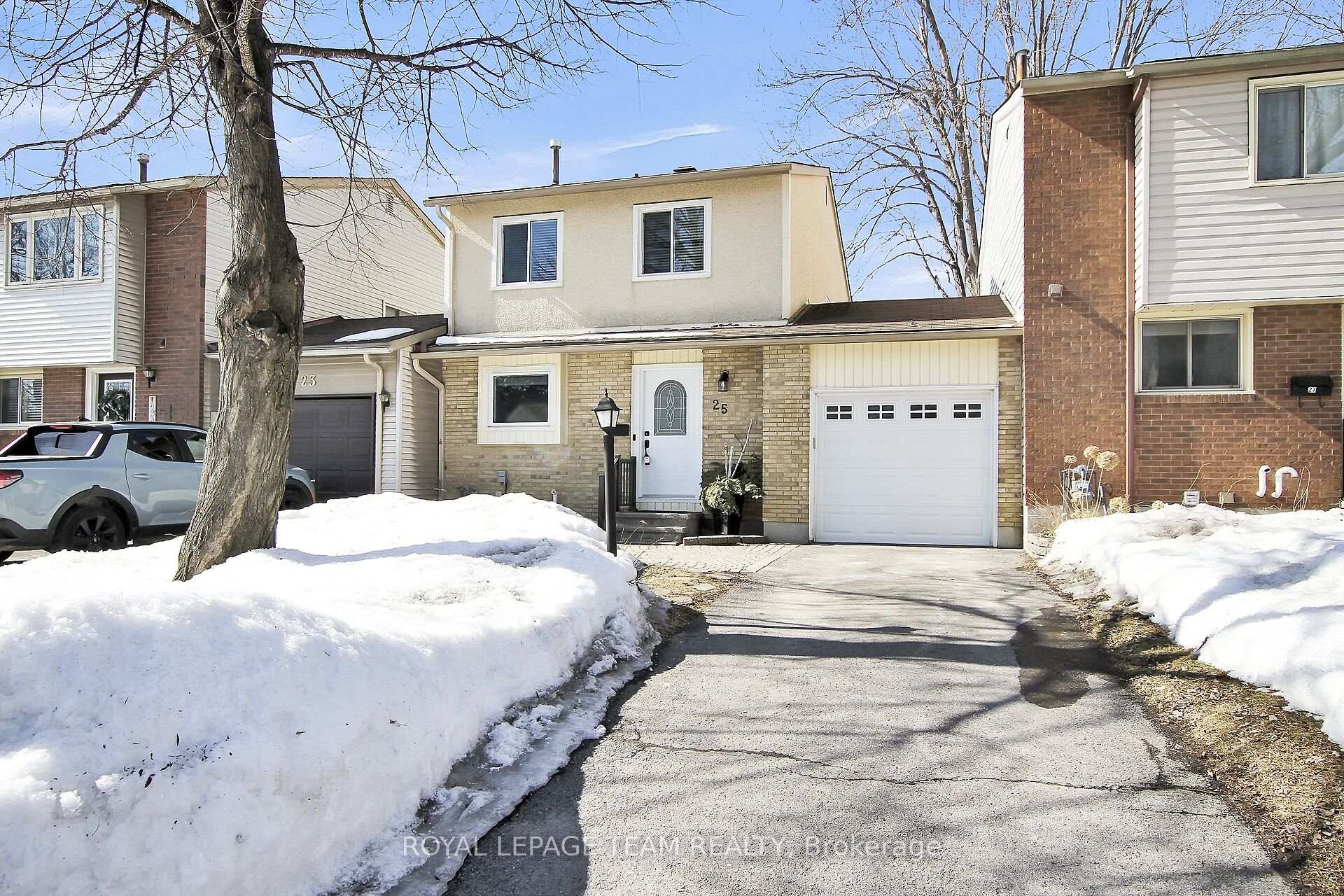 Photo 1 of 25 Whelan Drive, Ottawa, Barrhaven - Pheasant Run — HOMEH