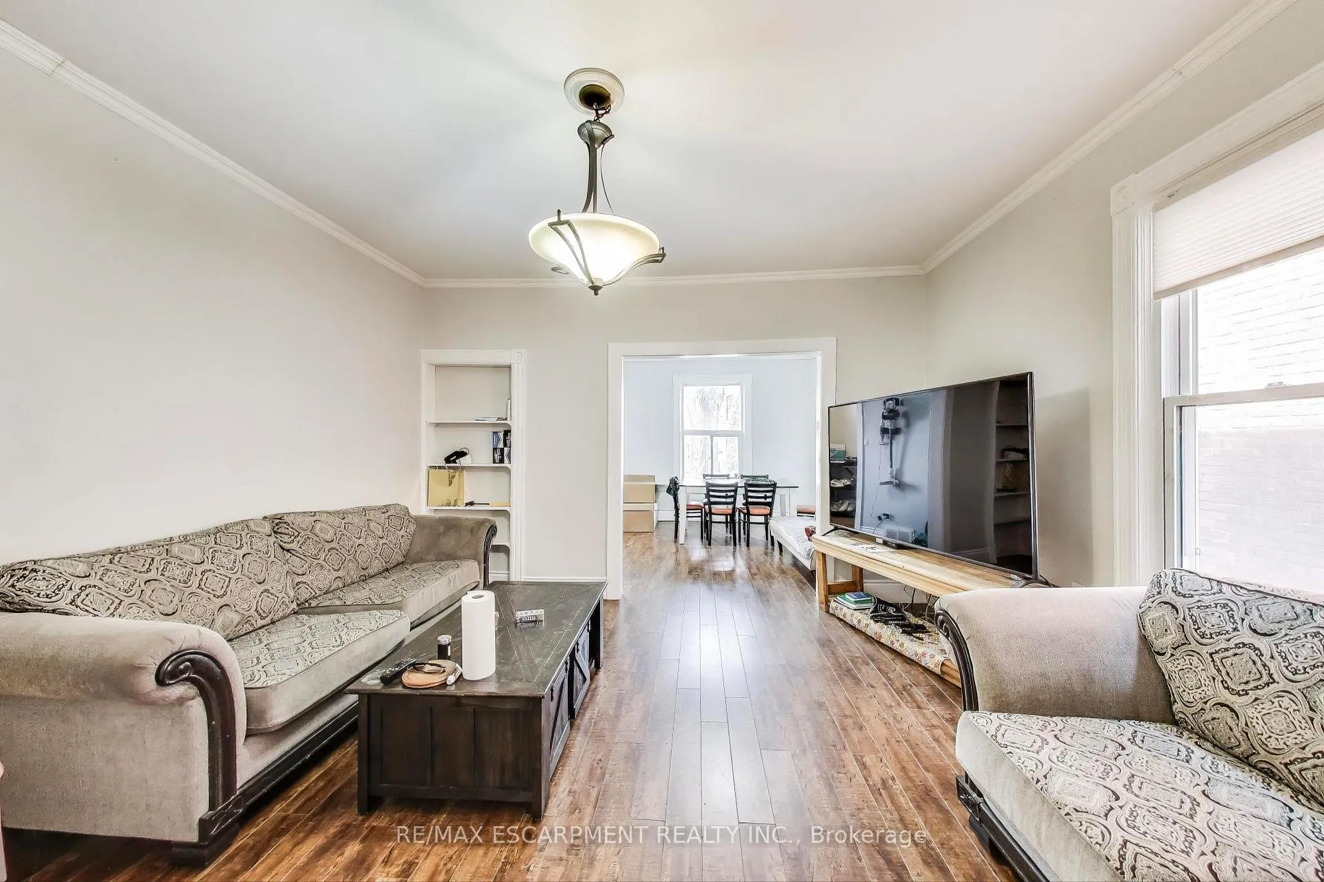 Photo 7 of 8 Madison Avenue, Hamilton, Gibson — HOMEH