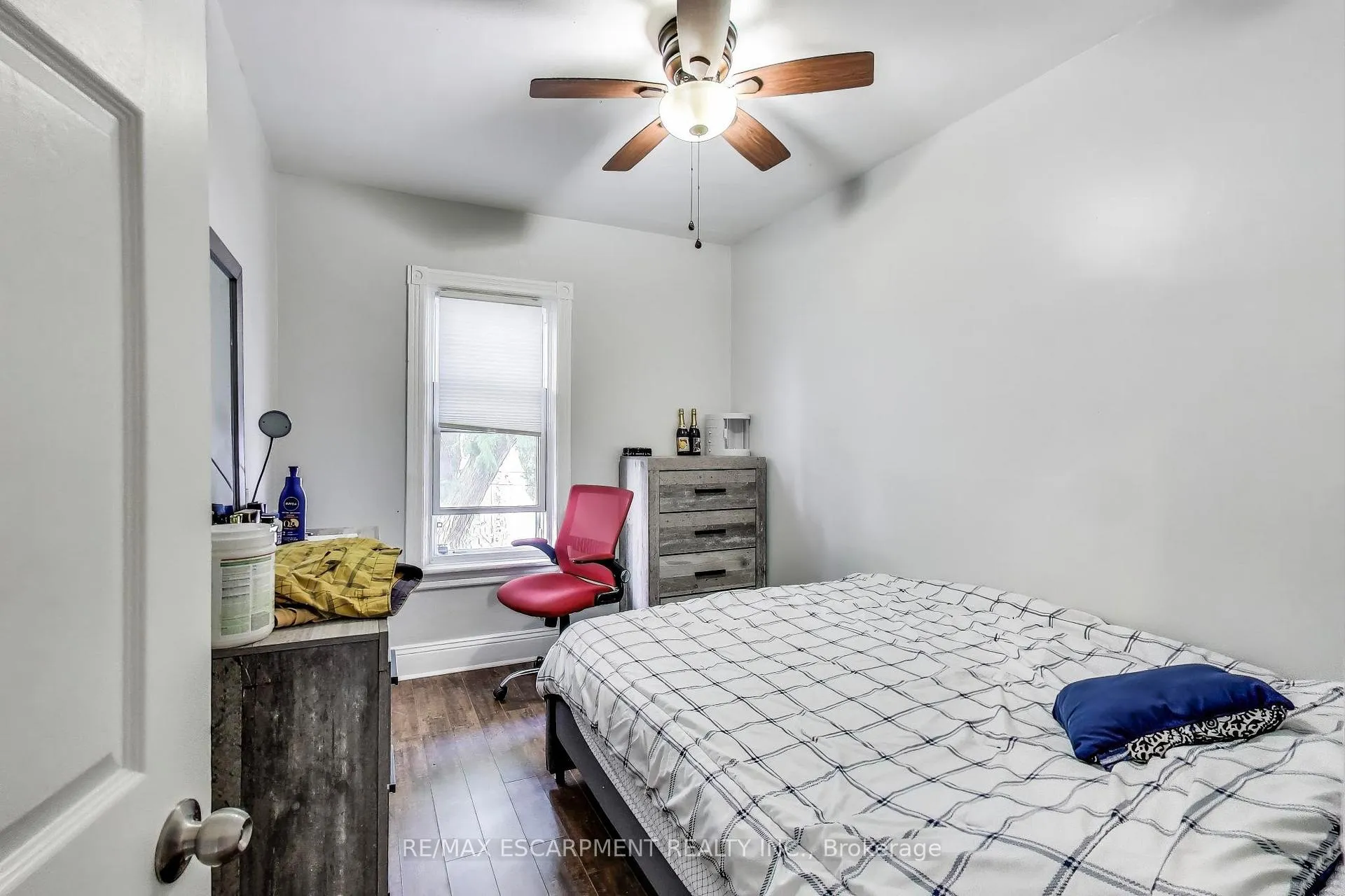 Photo 14 of 8 Madison Avenue, Hamilton, Gibson — HOMEH