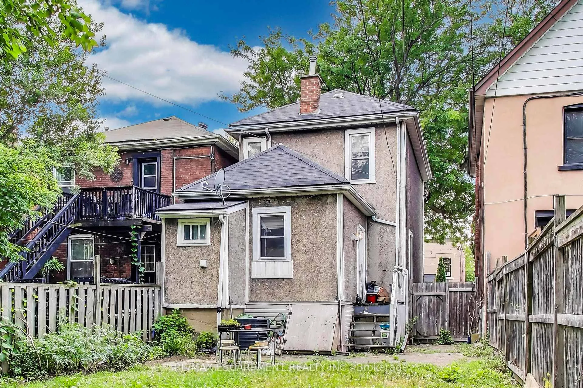 Photo 20 of 8 Madison Avenue, Hamilton, Gibson — HOMEH