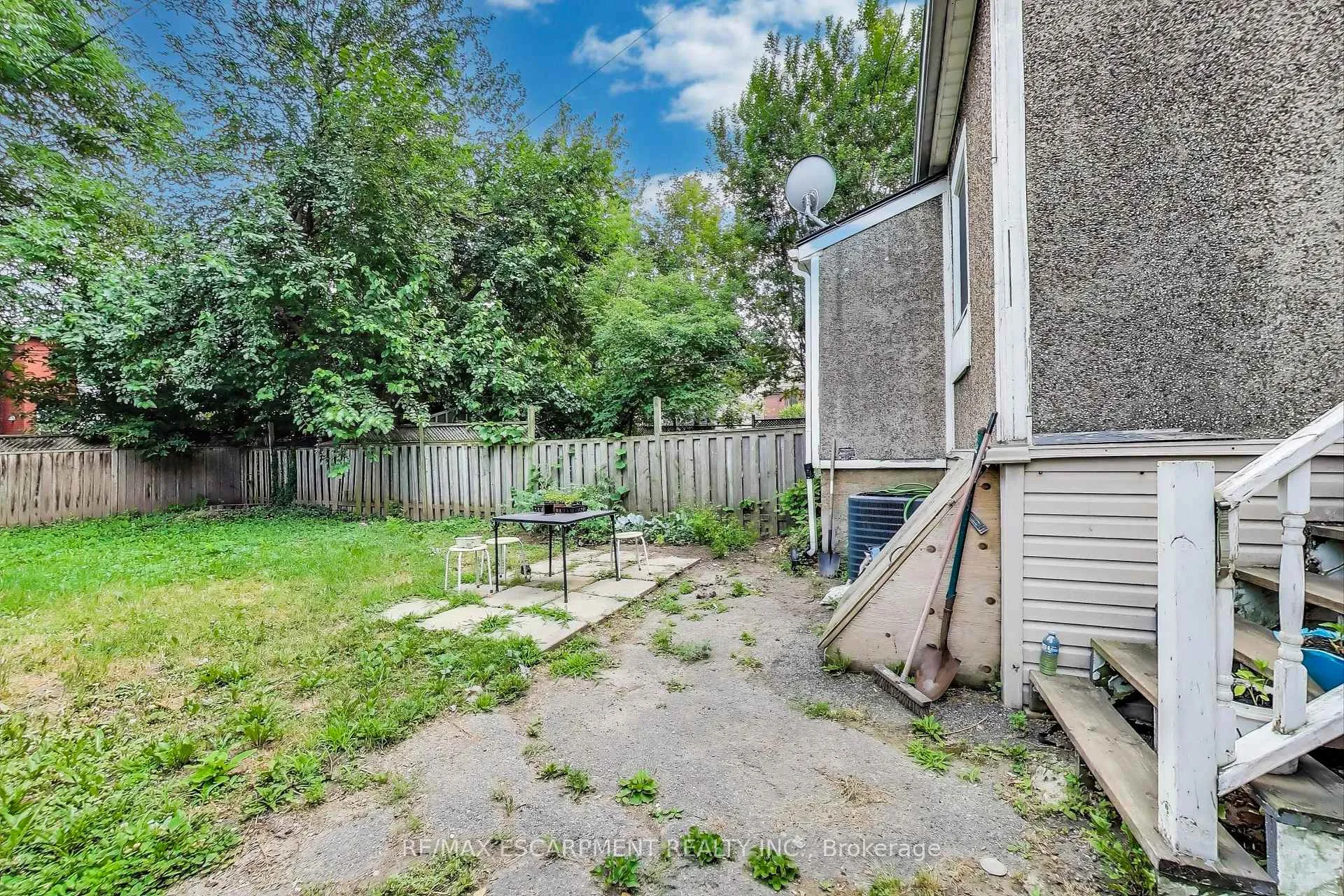 Photo 21 of 8 Madison Avenue, Hamilton, Gibson — HOMEH