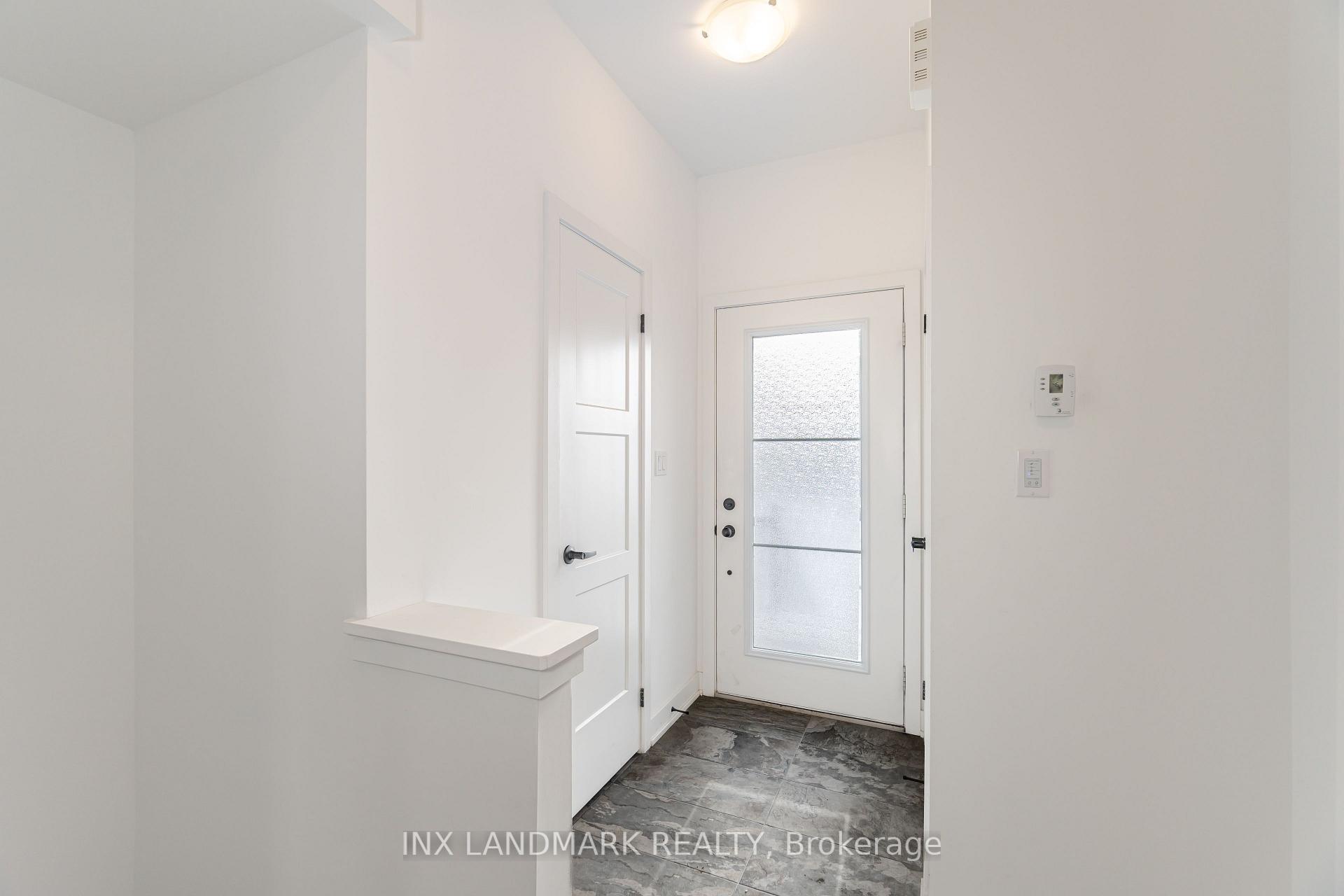 Photo 4 of 28 Wheatfield Road, Barrie, Rural Barrie Southeast — HOMEH