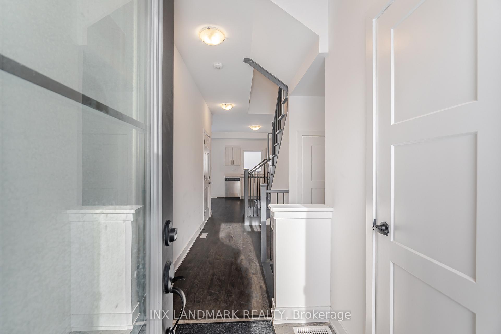 Photo 5 of 28 Wheatfield Road, Barrie, Rural Barrie Southeast — HOMEH