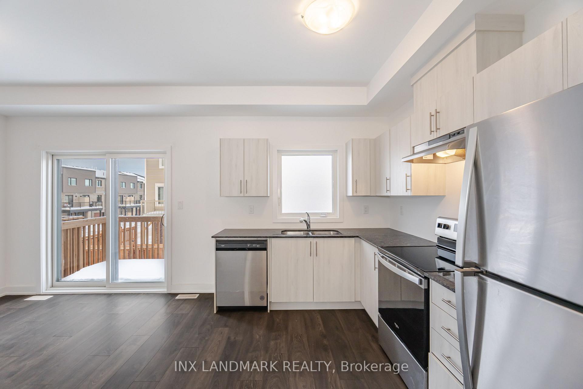 Photo 8 of 28 Wheatfield Road, Barrie, Rural Barrie Southeast — HOMEH