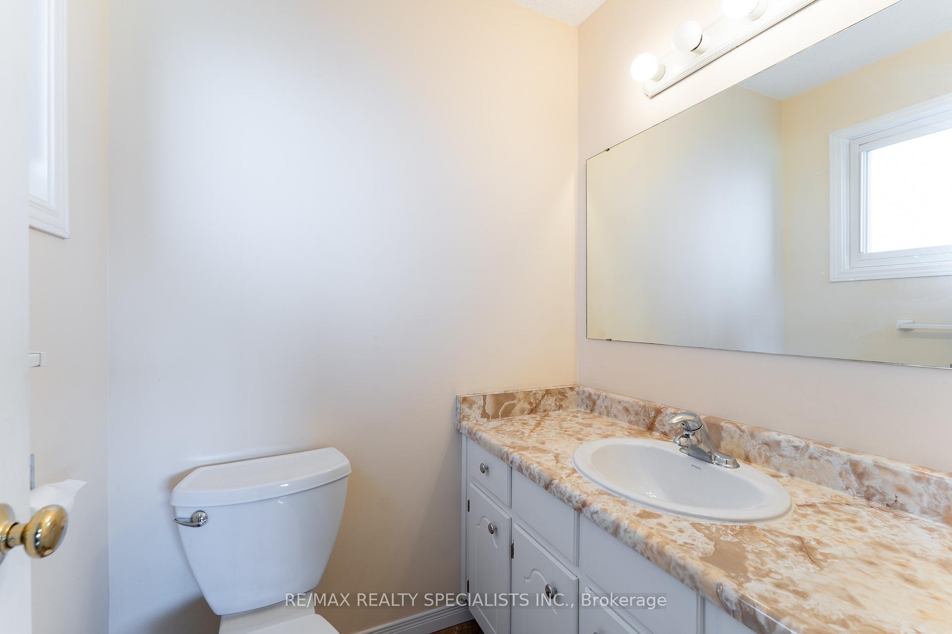 Photo 22 of 2459 Sinclair Circle, Burlington, Brant Hills — HOMEH