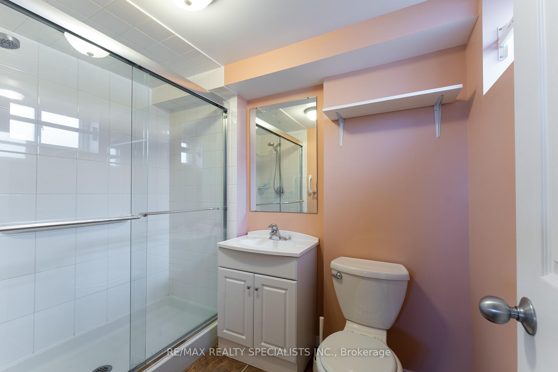 Photo 32 of 2459 Sinclair Circle, Burlington, Brant Hills — HOMEH