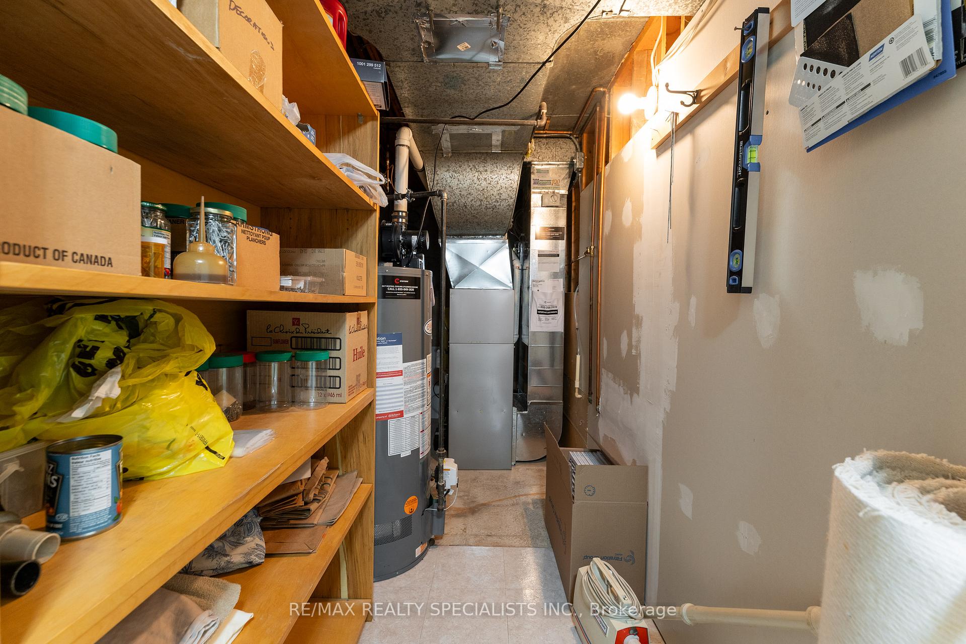 Photo 37 of 2459 Sinclair Circle, Burlington, Brant Hills — HOMEH
