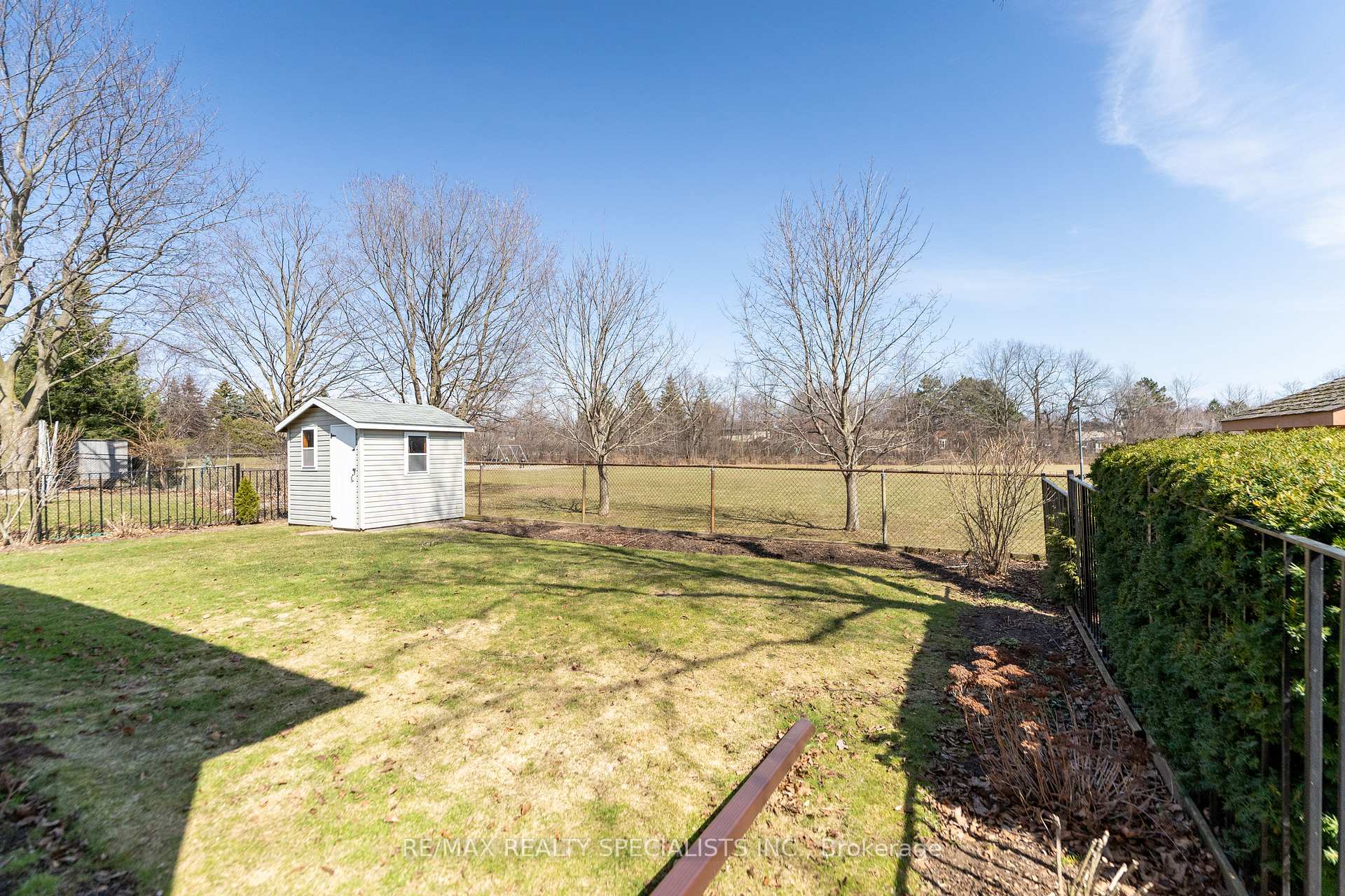 Photo 49 of 2459 Sinclair Circle, Burlington, Brant Hills — HOMEH