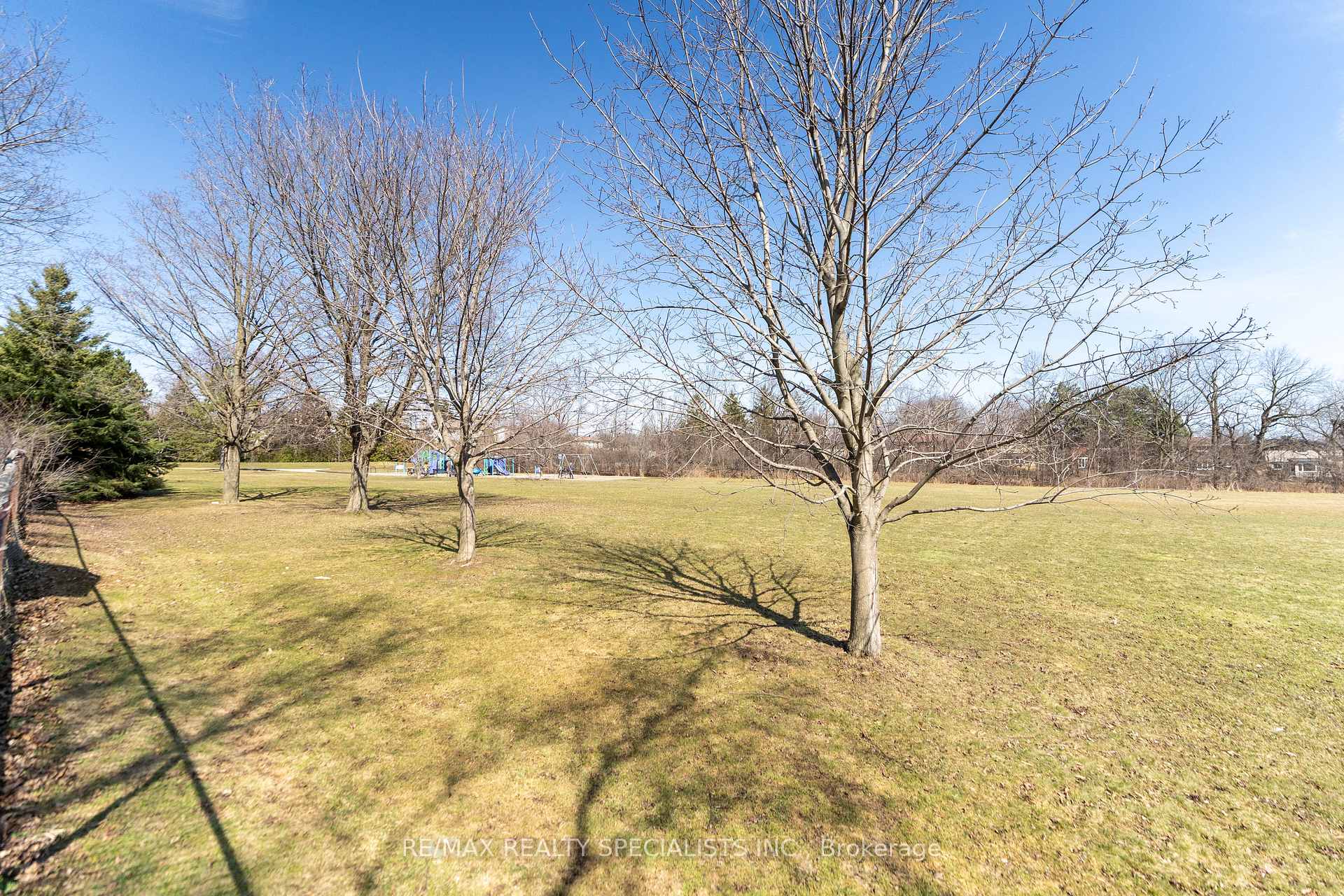 Photo 50 of 2459 Sinclair Circle, Burlington, Brant Hills — HOMEH