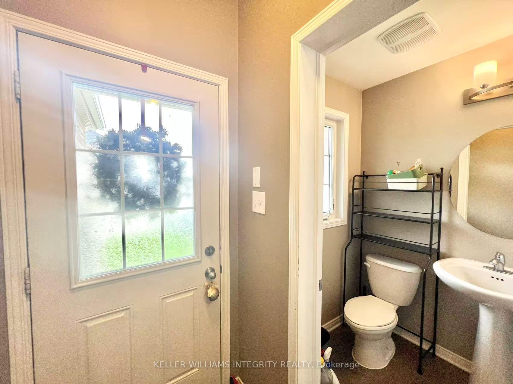 Photo 3 of 144 Maravista Drive, Ottawa, Barrhaven - Cedargrove/Fraserdale — HOMEH