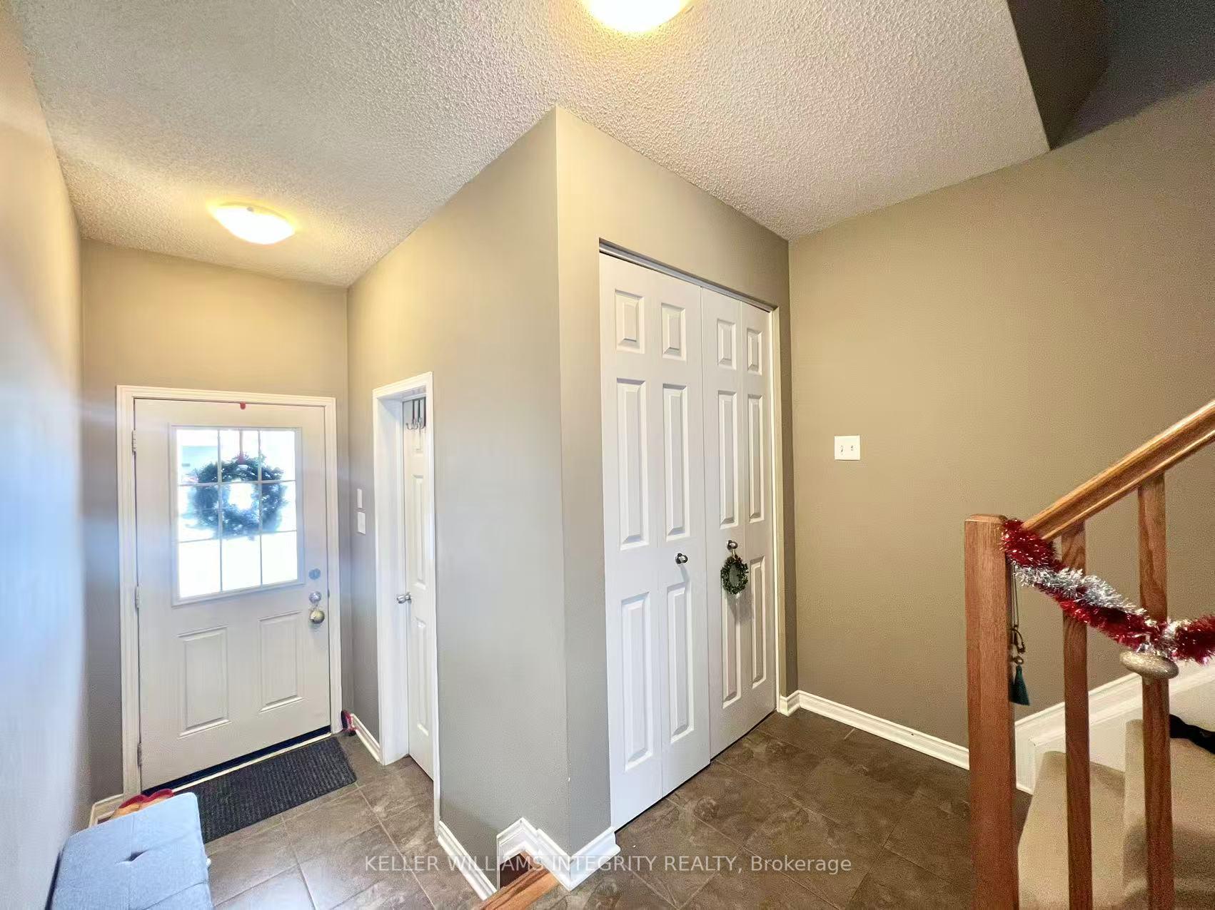 Photo 4 of 144 Maravista Drive, Ottawa, Barrhaven - Cedargrove/Fraserdale — HOMEH