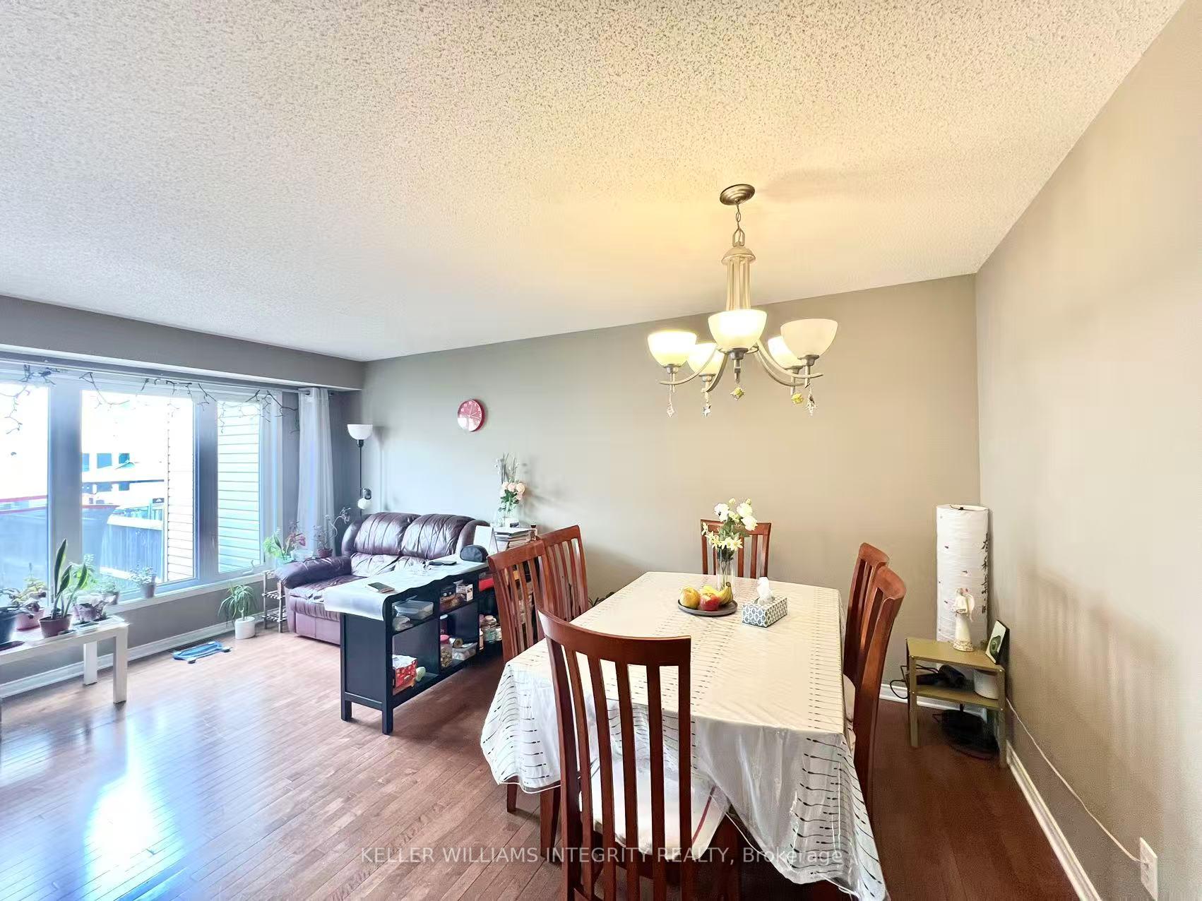 Photo 9 of 144 Maravista Drive, Ottawa, Barrhaven - Cedargrove/Fraserdale — HOMEH