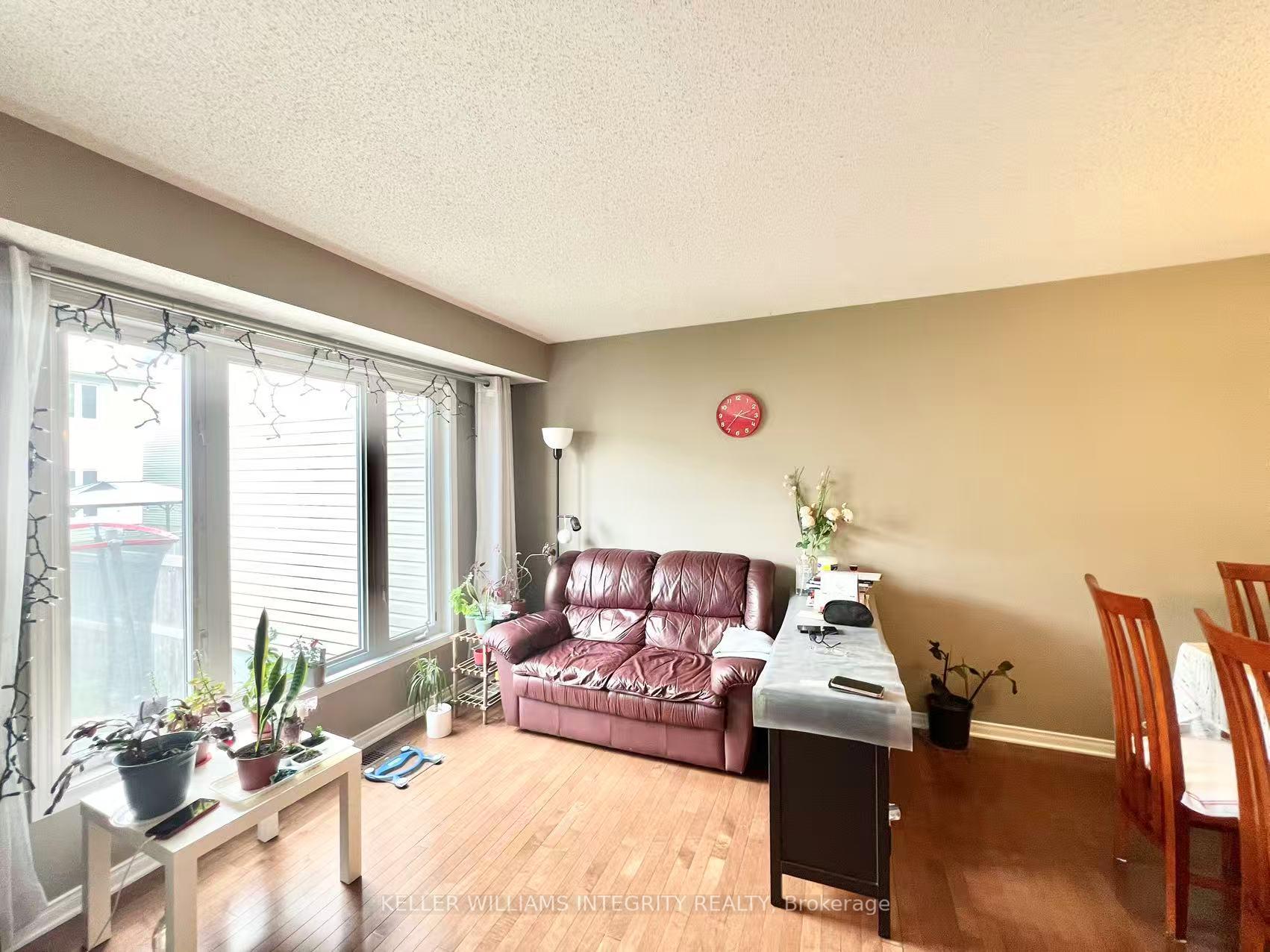 Photo 13 of 144 Maravista Drive, Ottawa, Barrhaven - Cedargrove/Fraserdale — HOMEH