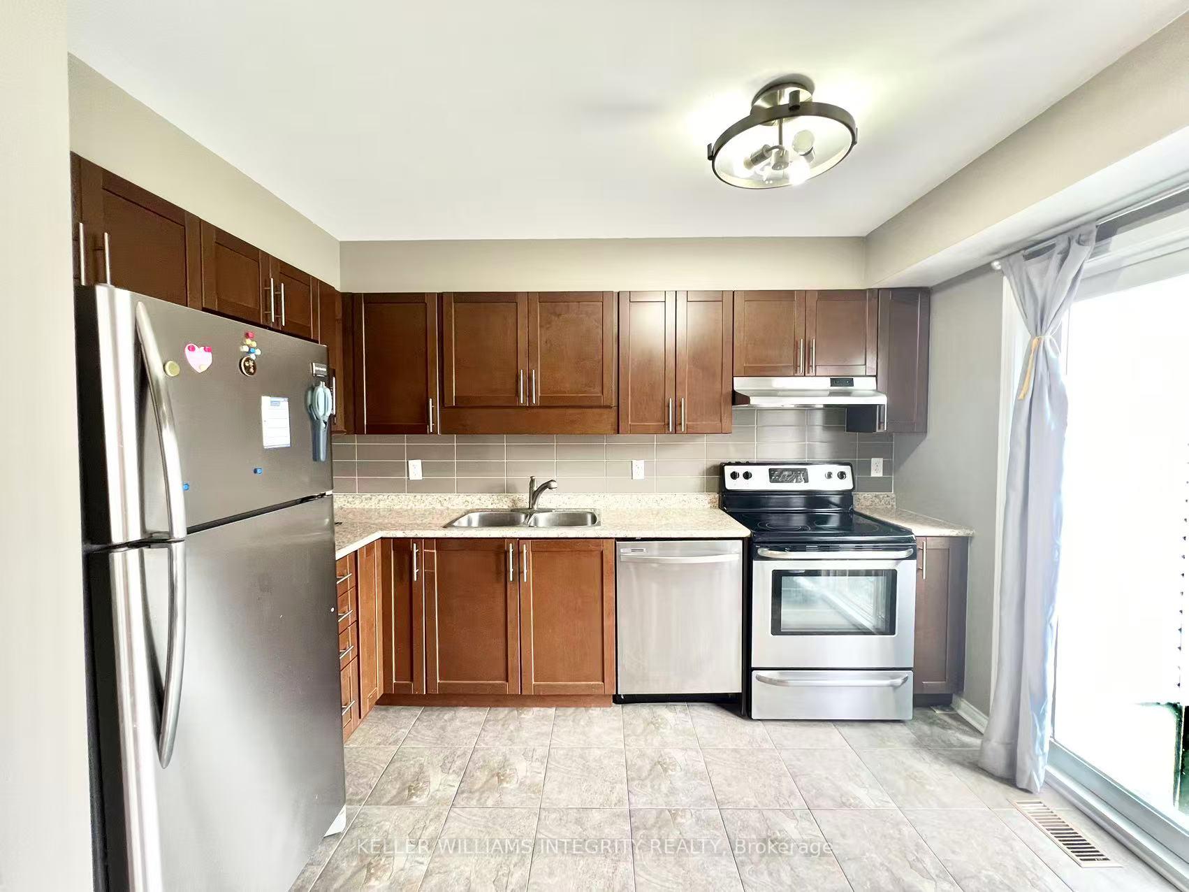 Photo 16 of 144 Maravista Drive, Ottawa, Barrhaven - Cedargrove/Fraserdale — HOMEH