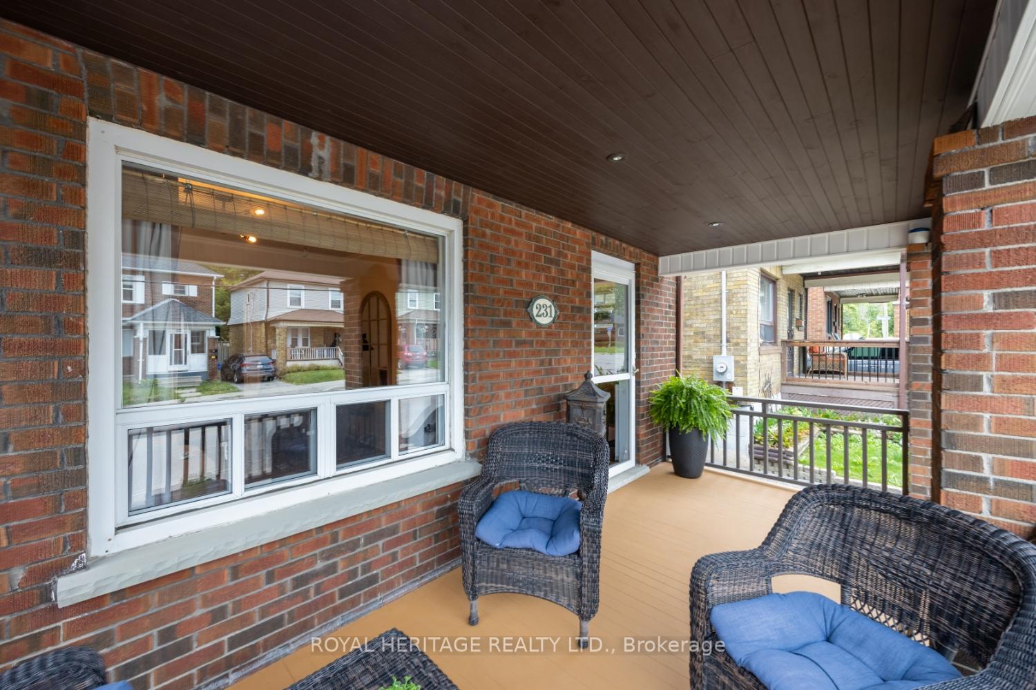 Photo 4 of 231 Eulalie Avenue, Oshawa, Central — HOMEH