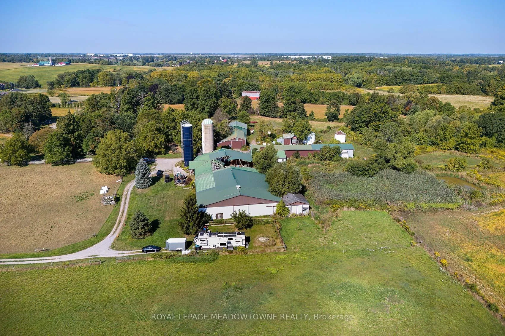 Photo 15 of 5541 Blezard Dr E, Hamilton, Mount Hope — HOMEH