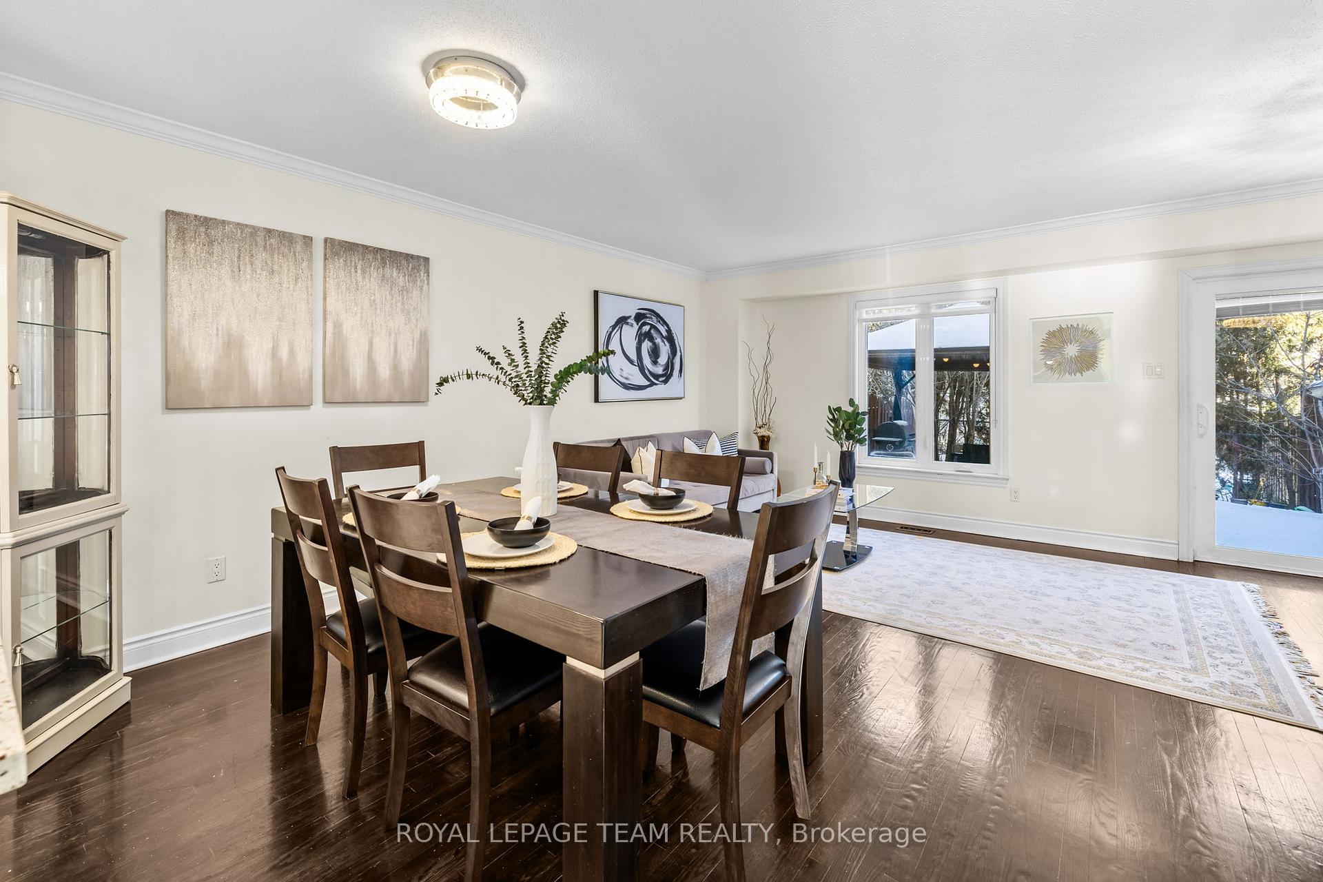 Photo 9 of 142 Markland Crescent, Ottawa, Barrhaven East — HOMEH