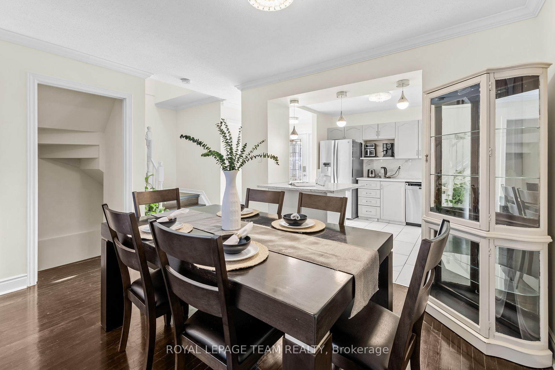 Photo 10 of 142 Markland Crescent, Ottawa, Barrhaven East — HOMEH