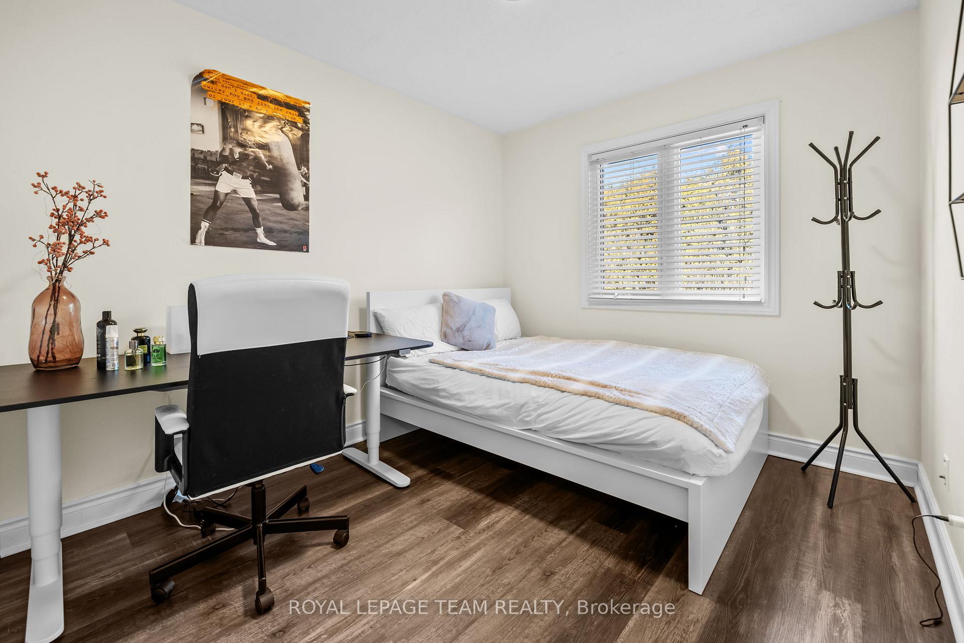 Photo 19 of 142 Markland Crescent, Ottawa, Barrhaven East — HOMEH