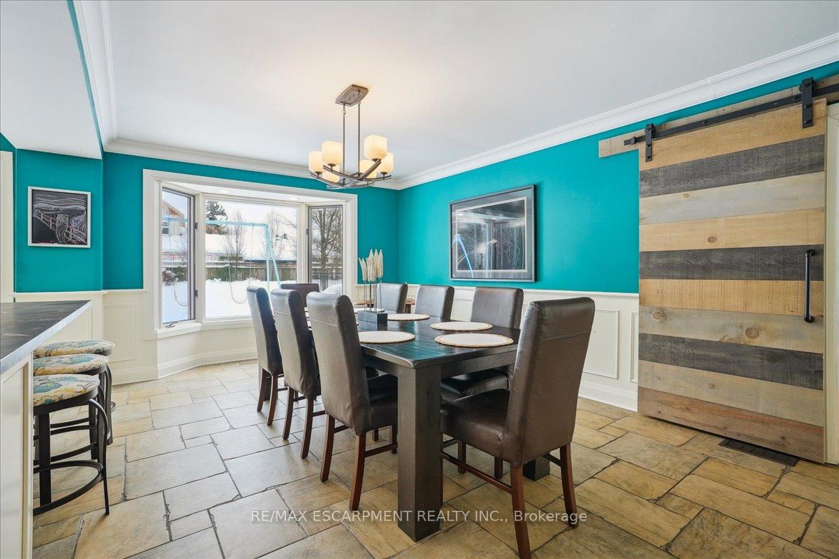 Photo 8 of 300 Shoreview Road, Burlington, LaSalle — HOMEH