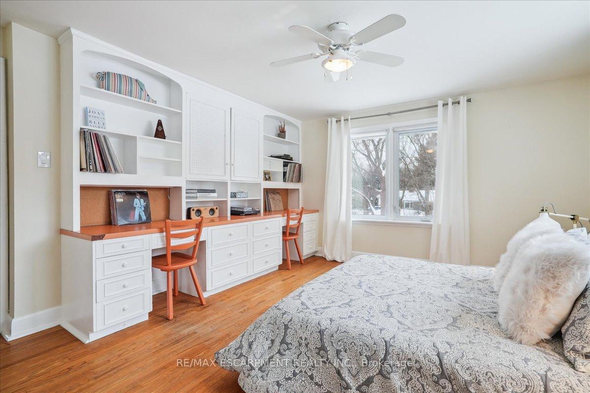 Photo 26 of 300 Shoreview Road, Burlington, LaSalle — HOMEH