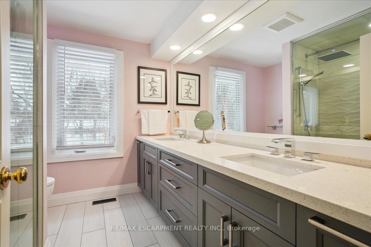 Photo 29 of 300 Shoreview Road, Burlington, LaSalle — HOMEH