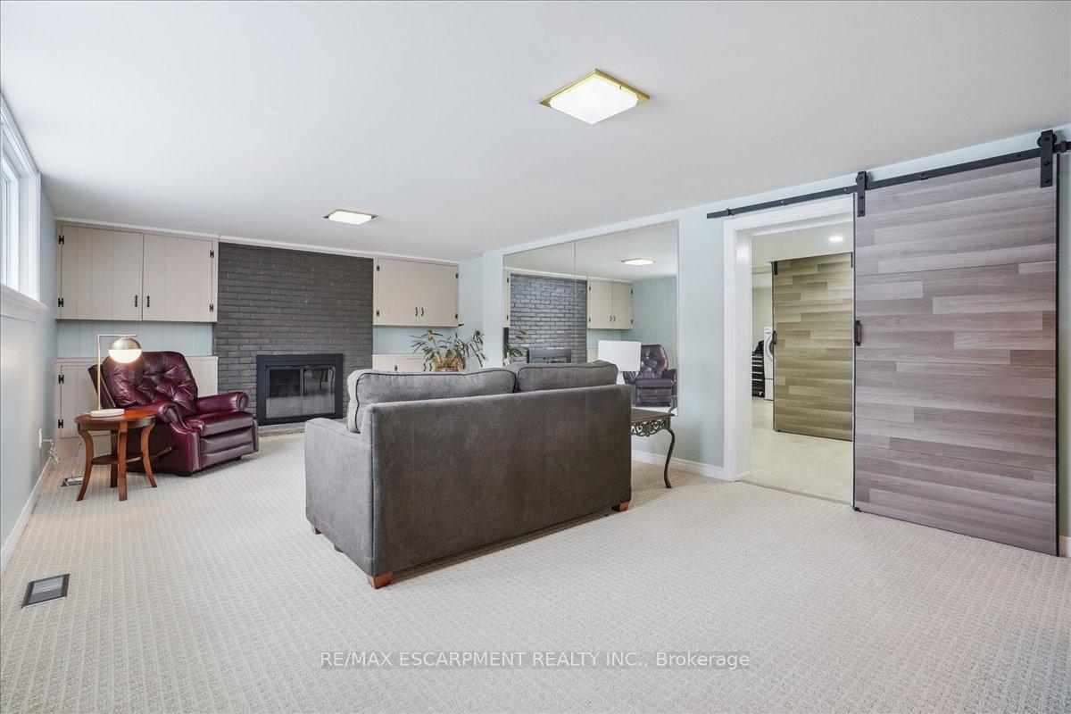 Photo 31 of 300 Shoreview Road, Burlington, LaSalle — HOMEH