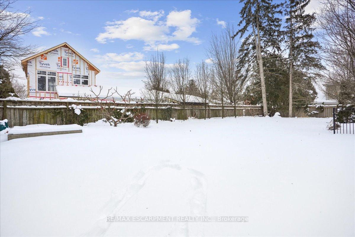 Photo 33 of 300 Shoreview Road, Burlington, LaSalle — HOMEH