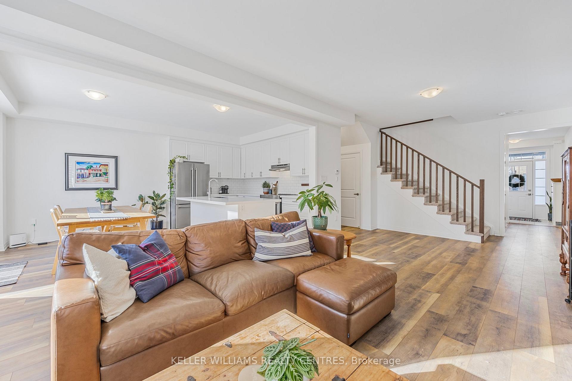 Photo 8 of 108 Sagewood Avenue, Barrie, Rural Barrie Southeast — HOMEH