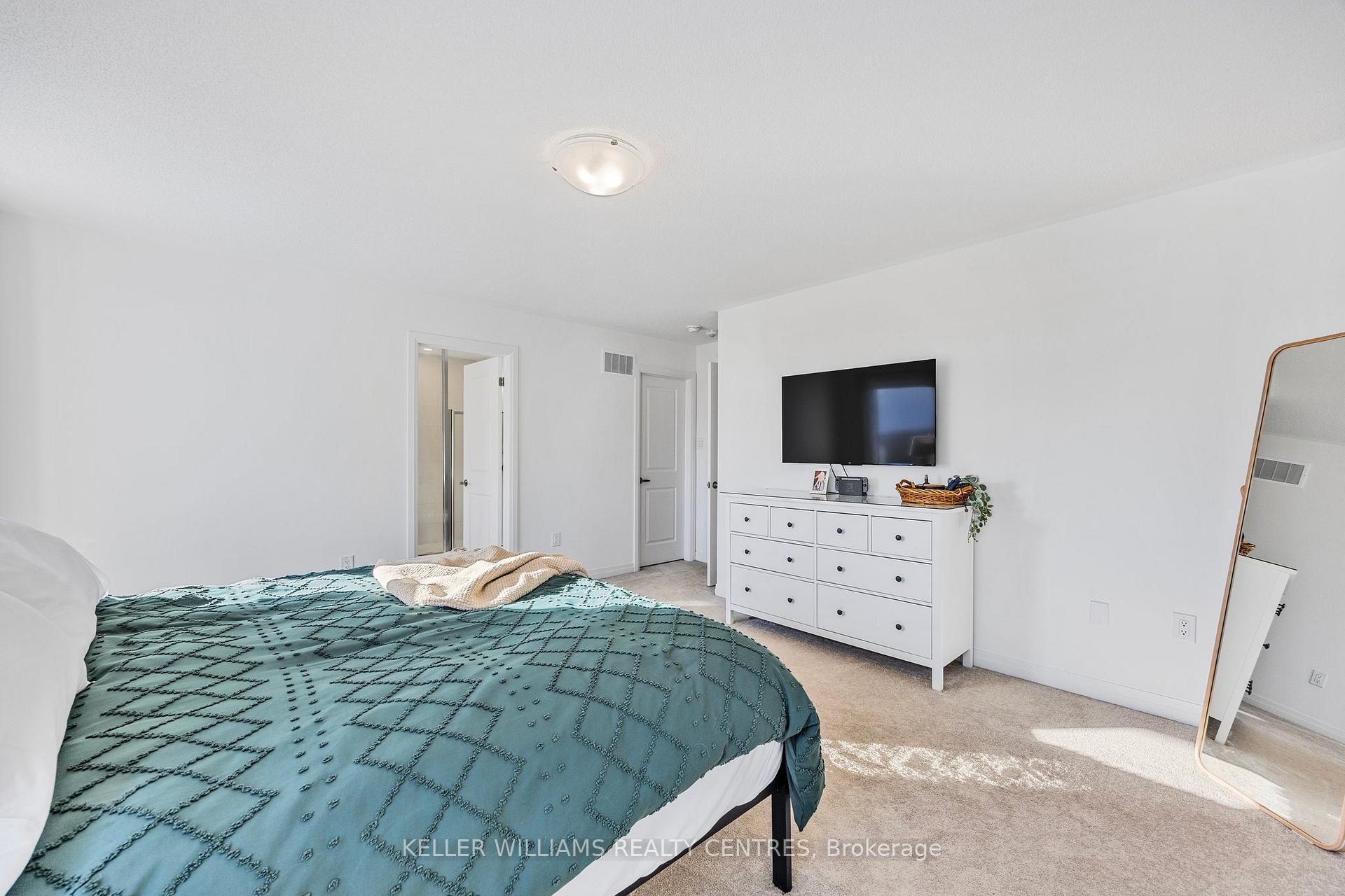 Photo 21 of 108 Sagewood Avenue, Barrie, Rural Barrie Southeast — HOMEH