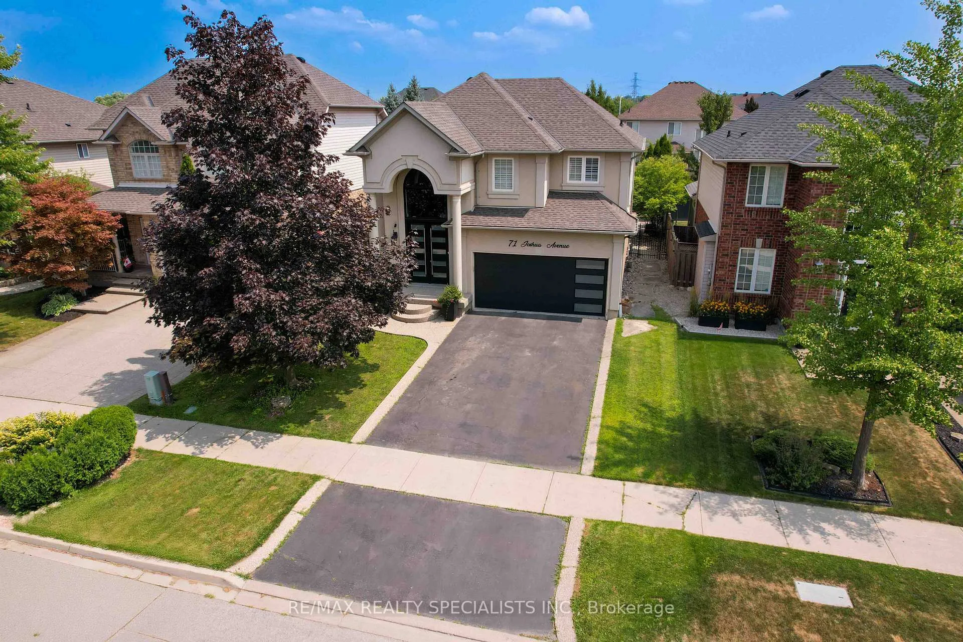 Photo 1 of 71 Joshua Avenue, Hamilton, Meadowlands — HOMEH