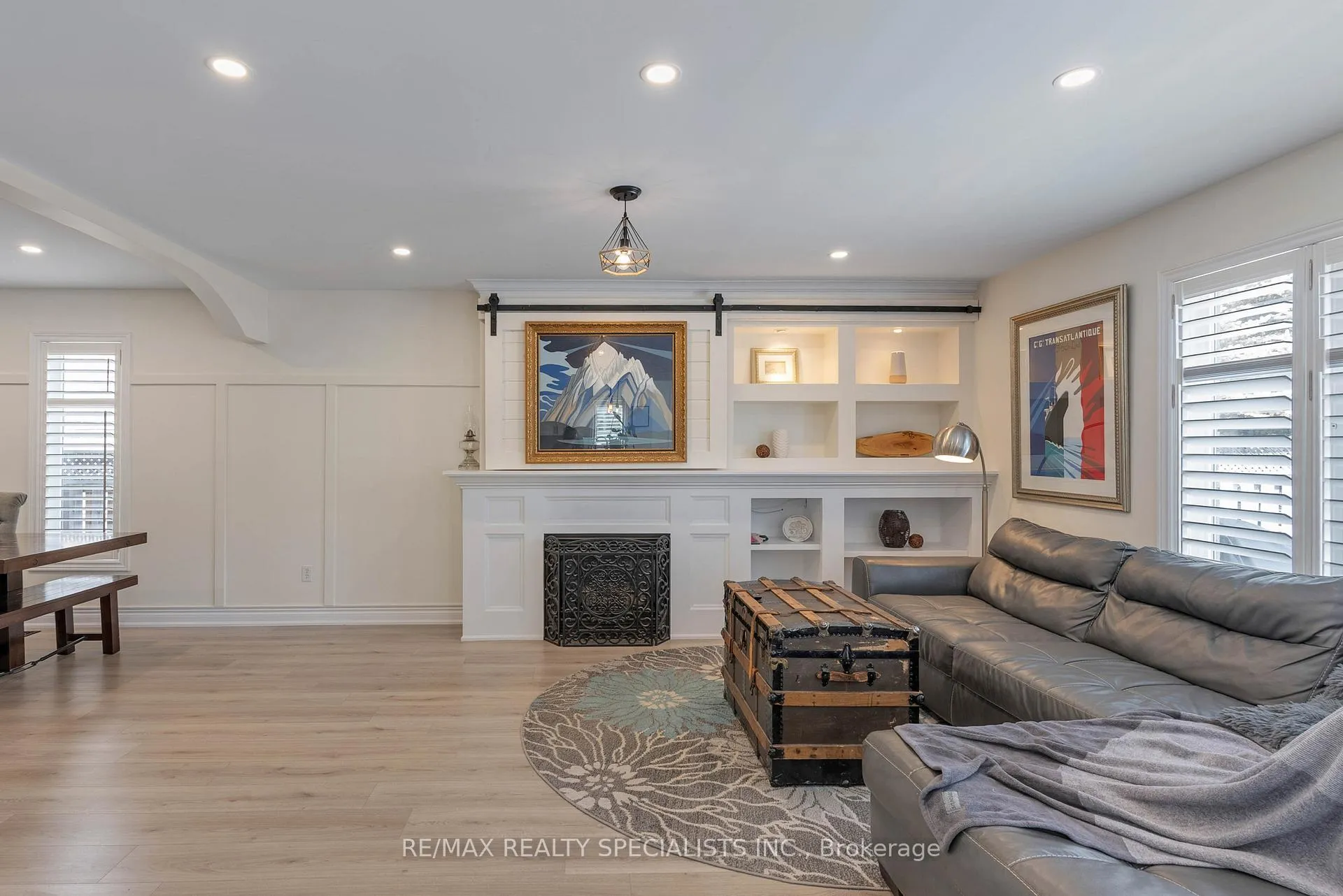 Photo 12 of 71 Joshua Avenue, Hamilton, Meadowlands — HOMEH