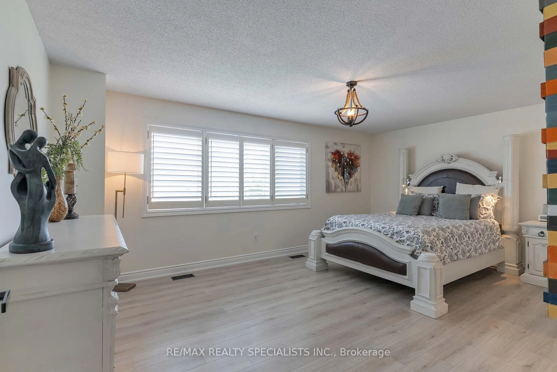 Photo 32 of 71 Joshua Avenue, Hamilton, Meadowlands — HOMEH