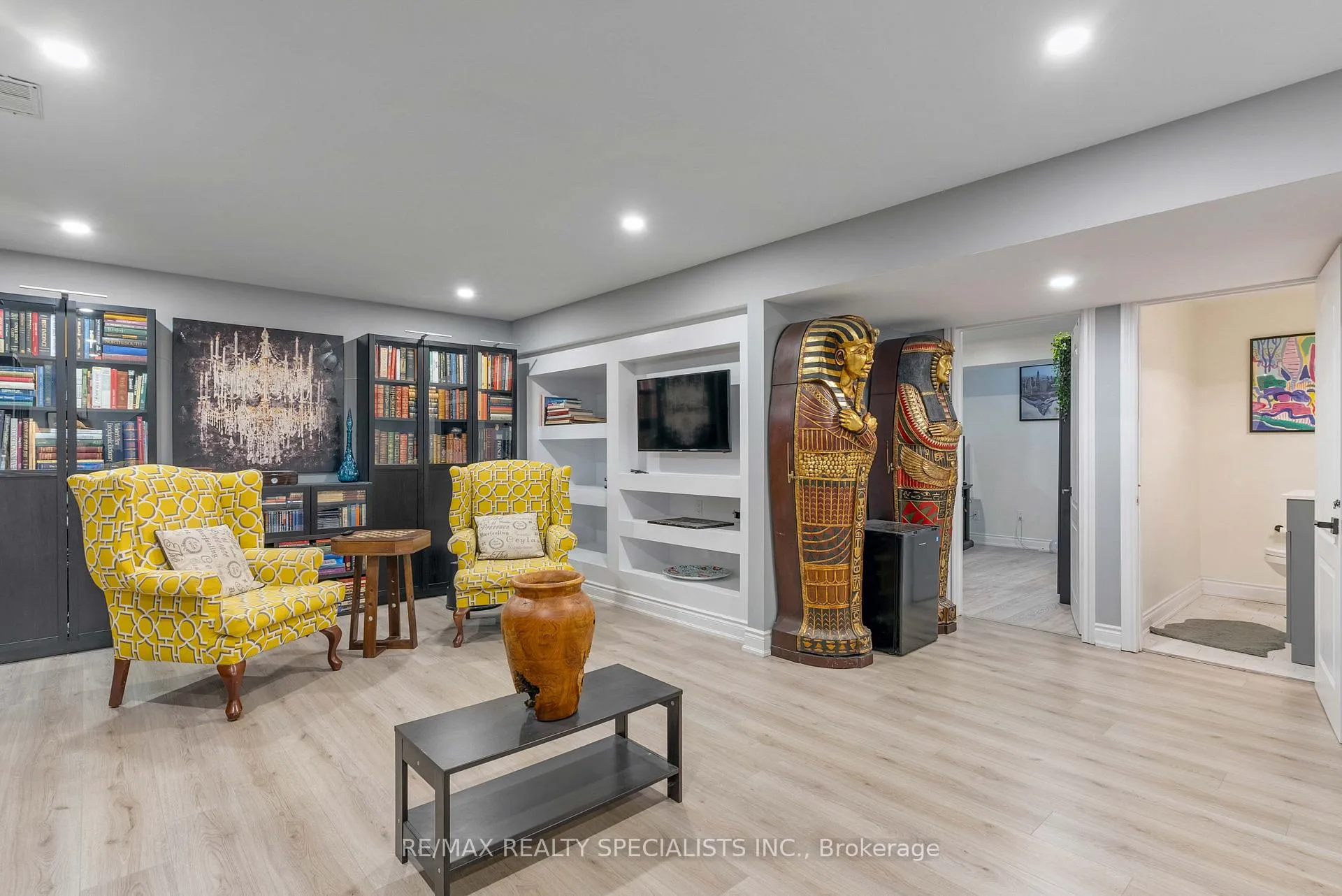 Photo 40 of 71 Joshua Avenue, Hamilton, Meadowlands — HOMEH